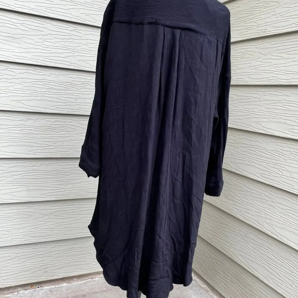 TORRID 2 (2X 18-20) black long open front cardigan. Rayon